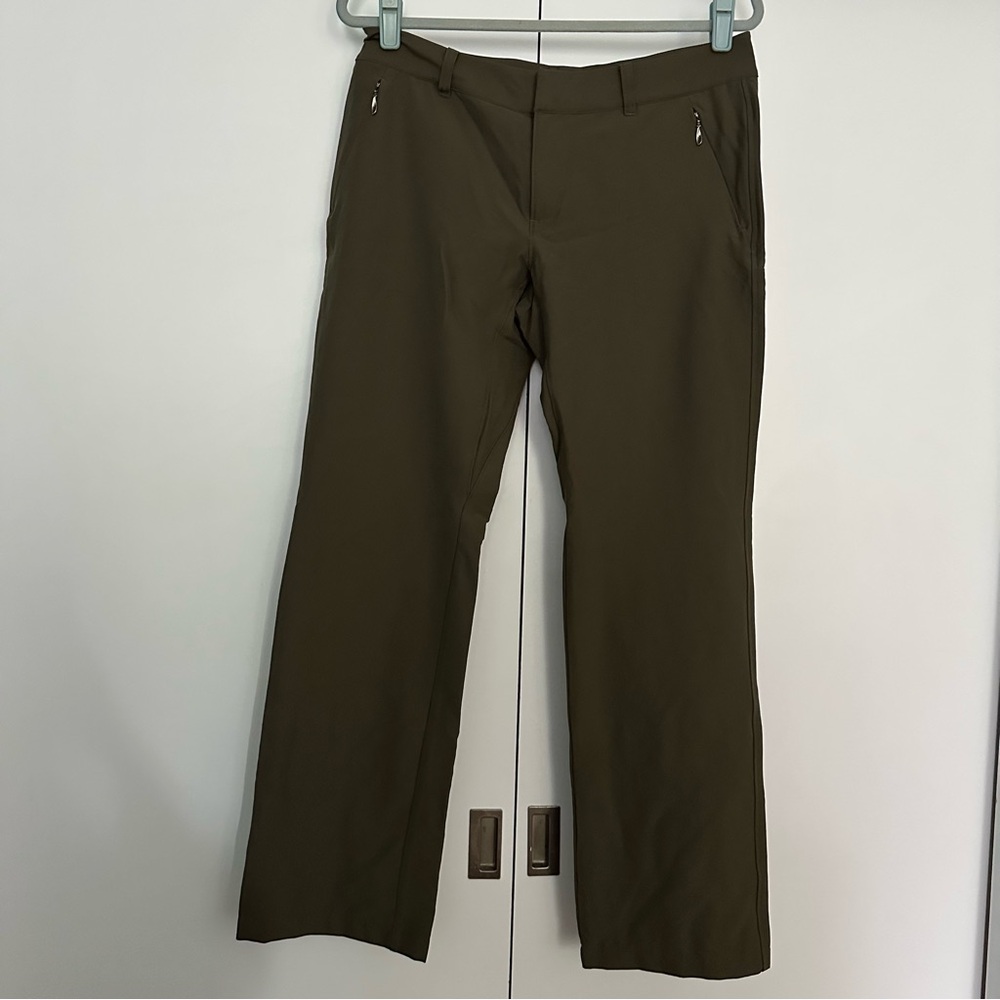 The North Face Green Chinos Classic Fit